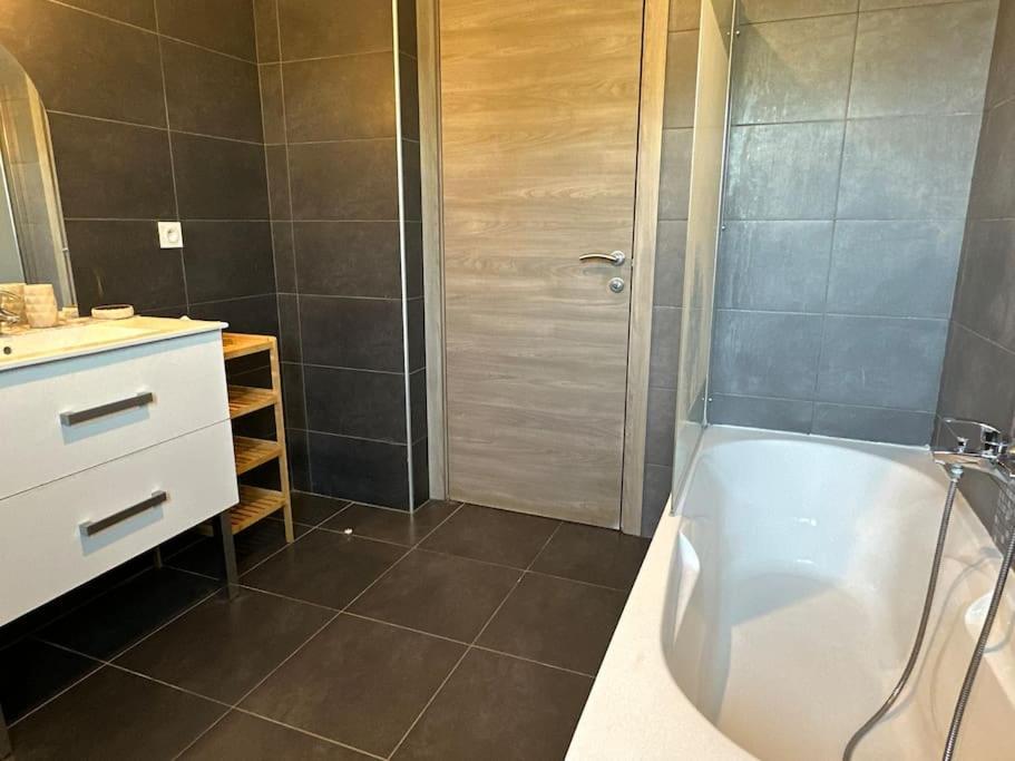5 Min Des Plages - Appt 2 Chambres A Casa Bella Lucciana  Buitenkant foto